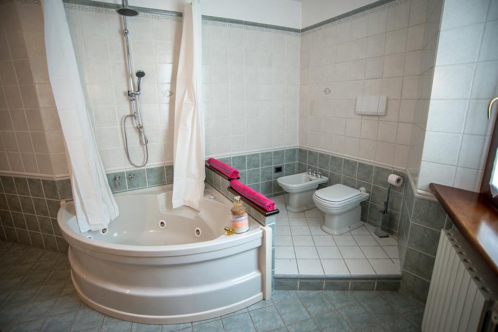 B&B Del Gran Ducato Di Alzano Sopra Alzano Lombardo Room photo